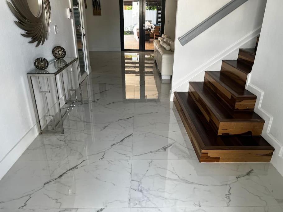 Villa Yenya Miami Eksteriør billede